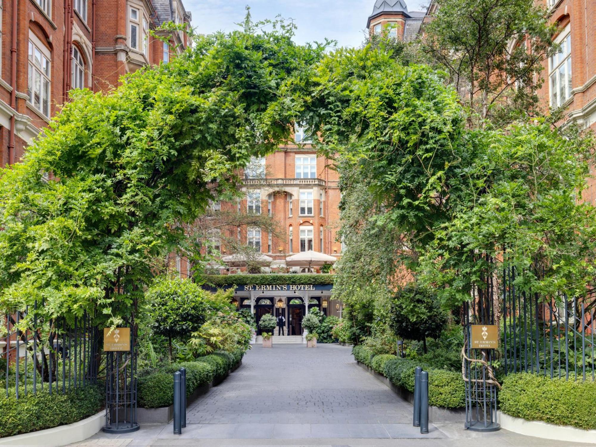 St. Ermin'S Hotel, Autograph Collection Londra Exterior foto